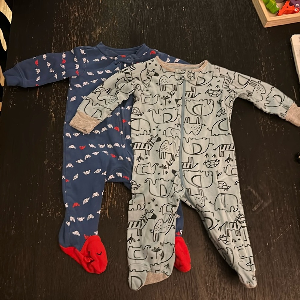 Carter’s sleeper 6 months